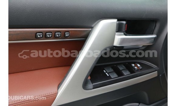 Buy Import Toyota Land Cruiser White Car in Import - Dubai in Barbados Buy Import Toyota Land Cruiser White Car in Import - Dubai in Barbados