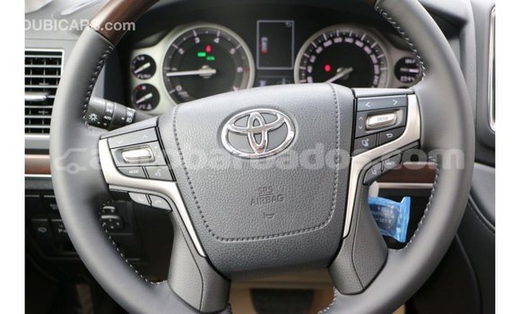 Buy Import Toyota Land Cruiser White Car in Import - Dubai in Barbados Buy Import Toyota Land Cruiser White Car in Import - Dubai in Barbados