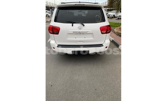 Buy Import Toyota Sequoia White Car in Import - Dubai in Barbados Buy Import Toyota Sequoia White Car in Import - Dubai in Barbados