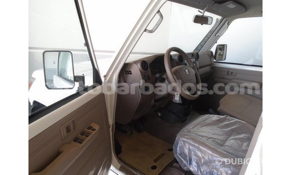 Buy Import Toyota Land Cruiser White Car in Import - Dubai in Barbados Buy Import Toyota Land Cruiser White Car in Import - Dubai in Barbados