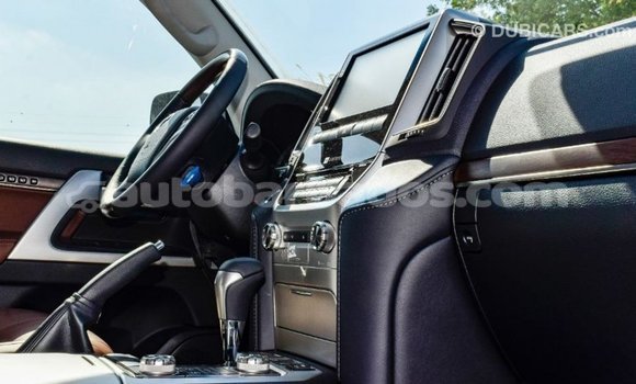 Buy Import Toyota Land Cruiser Black Car in Import - Dubai in Barbados Buy Import Toyota Land Cruiser Black Car in Import - Dubai in Barbados