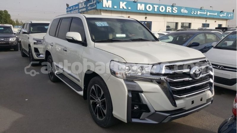 Big with watermark toyota land cruiser barbados import dubai 2885