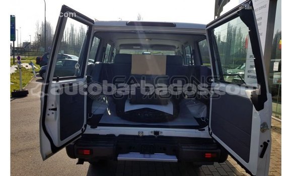 Buy Import Toyota Land Cruiser White Car in Import - Dubai in Barbados Buy Import Toyota Land Cruiser White Car in Import - Dubai in Barbados