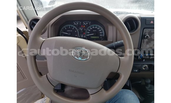 Buy Import Toyota Land Cruiser Beige Car in Import - Dubai in Barbados Buy Import Toyota Land Cruiser Beige Car in Import - Dubai in Barbados