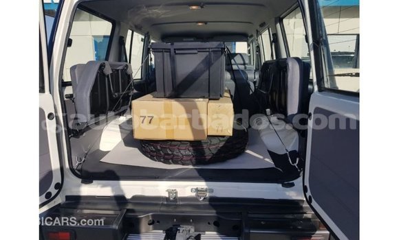 Buy Import Toyota Land Cruiser White Car in Import - Dubai in Barbados Buy Import Toyota Land Cruiser White Car in Import - Dubai in Barbados