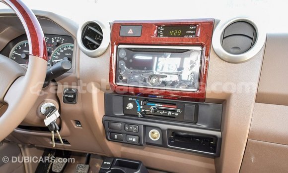 Buy Import Toyota Land Cruiser Beige Car in Import - Dubai in Barbados Buy Import Toyota Land Cruiser Beige Car in Import - Dubai in Barbados