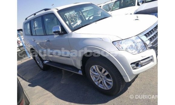 Buy Import Mitsubishi Pajero White Car in Import - Dubai in Barbados Buy Import Mitsubishi Pajero White Car in Import - Dubai in Barbados