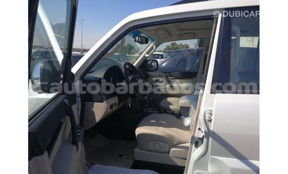 Buy Import Mitsubishi Pajero White Car in Import - Dubai in Barbados Buy Import Mitsubishi Pajero White Car in Import - Dubai in Barbados
