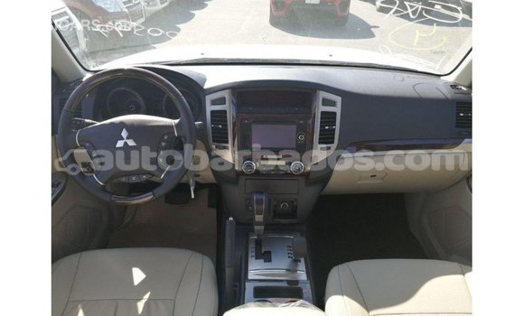Buy Import Mitsubishi Pajero White Car in Import - Dubai in Barbados Buy Import Mitsubishi Pajero White Car in Import - Dubai in Barbados