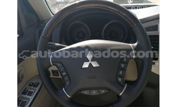 Buy Import Mitsubishi Pajero White Car in Import - Dubai in Barbados Buy Import Mitsubishi Pajero White Car in Import - Dubai in Barbados