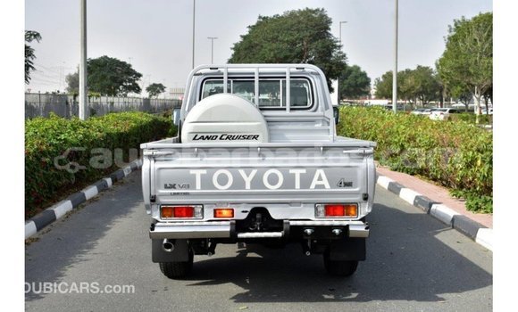 Buy Import Toyota Land Cruiser Other Car in Import - Dubai in Barbados Buy Import Toyota Land Cruiser Other Car in Import - Dubai in Barbados