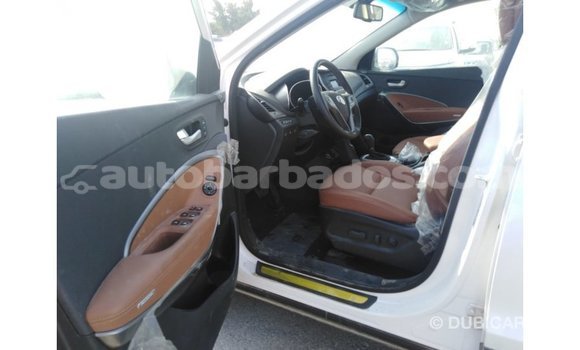Buy Import Hyundai Santa Fe White Car in Import - Dubai in Barbados Buy Import Hyundai Santa Fe White Car in Import - Dubai in Barbados