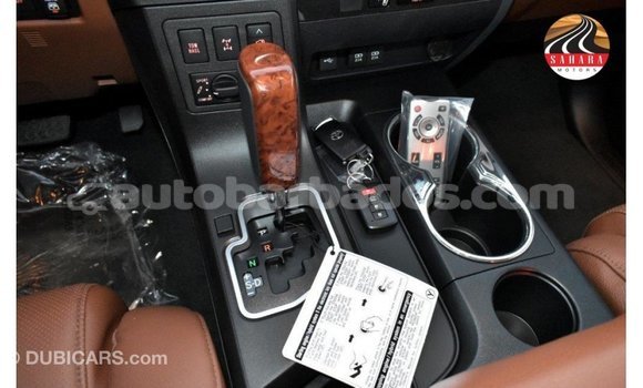 Buy Import Toyota Sequoia White Car in Import - Dubai in Barbados Buy Import Toyota Sequoia White Car in Import - Dubai in Barbados