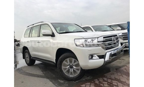 Buy Import Toyota Land Cruiser White Car in Import - Dubai in Barbados Buy Import Toyota Land Cruiser White Car in Import - Dubai in Barbados