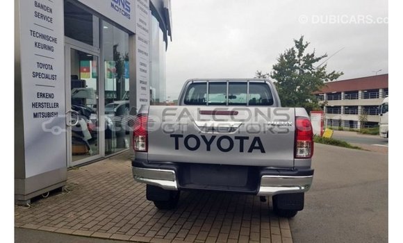 Buy Import Toyota Hilux Brown Car in Import - Dubai in Barbados Buy Import Toyota Hilux Brown Car in Import - Dubai in Barbados