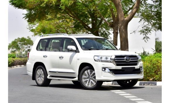Buy Import Toyota Land Cruiser White Car in Import - Dubai in Barbados Buy Import Toyota Land Cruiser White Car in Import - Dubai in Barbados