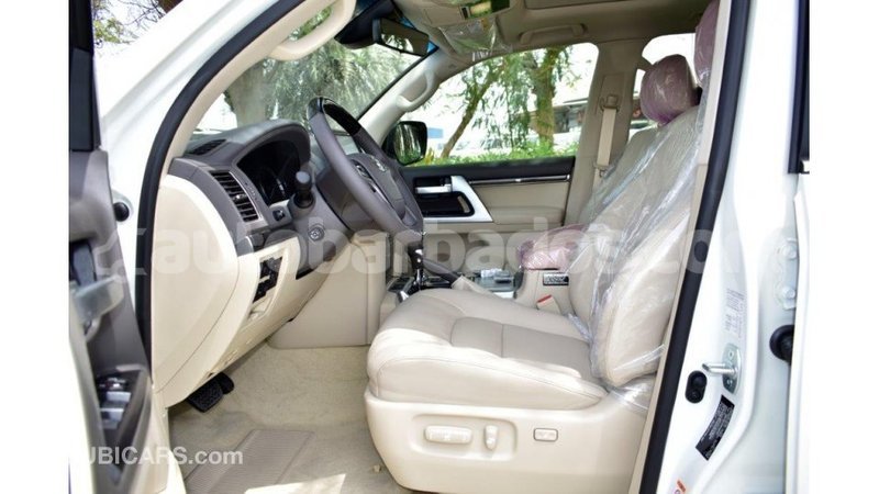 Big with watermark toyota land cruiser barbados import dubai 3096