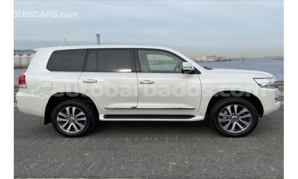 Buy Import Toyota Land Cruiser White Car in Import - Dubai in Barbados Buy Import Toyota Land Cruiser White Car in Import - Dubai in Barbados