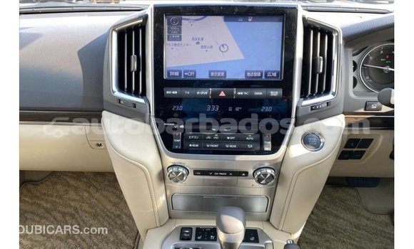 Buy Import Toyota Land Cruiser White Car in Import - Dubai in Barbados Buy Import Toyota Land Cruiser White Car in Import - Dubai in Barbados
