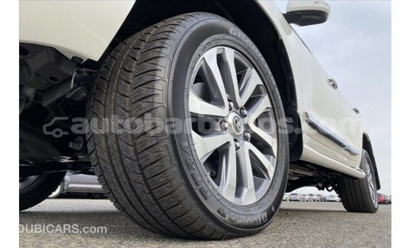Buy Import Toyota Land Cruiser White Car in Import - Dubai in Barbados Buy Import Toyota Land Cruiser White Car in Import - Dubai in Barbados