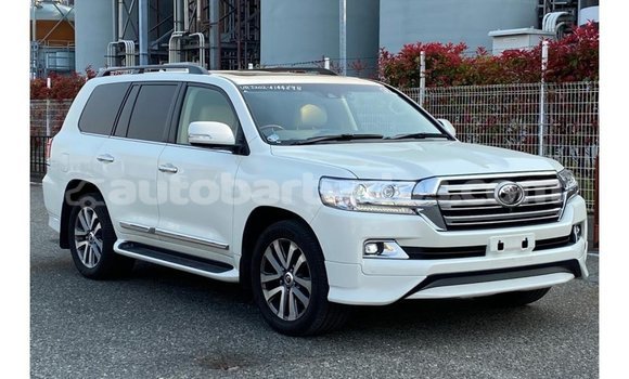 Buy Import Toyota Land Cruiser White Car in Import - Dubai in Barbados Buy Import Toyota Land Cruiser White Car in Import - Dubai in Barbados