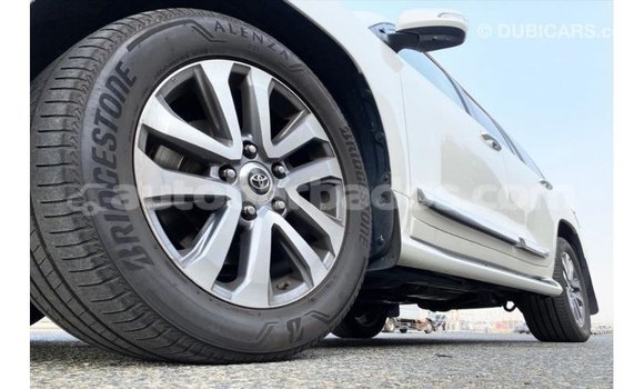 Buy Import Toyota Land Cruiser White Car in Import - Dubai in Barbados Buy Import Toyota Land Cruiser White Car in Import - Dubai in Barbados