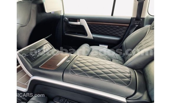 Buy Import Toyota Land Cruiser Black Car in Import - Dubai in Barbados Buy Import Toyota Land Cruiser Black Car in Import - Dubai in Barbados