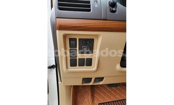 Buy Import Toyota Prado White Car in Import - Dubai in Barbados Buy Import Toyota Prado White Car in Import - Dubai in Barbados