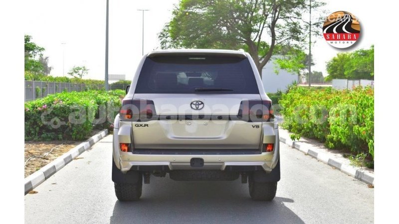 Big with watermark toyota land cruiser barbados import dubai 3157