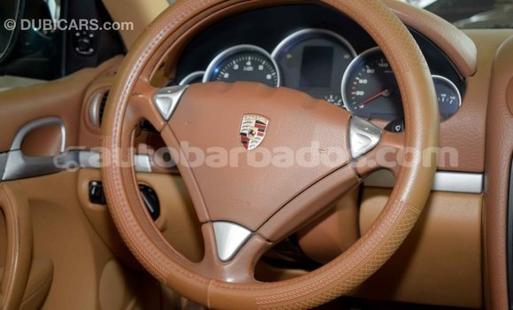 Buy Import Porsche Cayenne Green Car in Import - Dubai in Barbados Buy Import Porsche Cayenne Green Car in Import - Dubai in Barbados