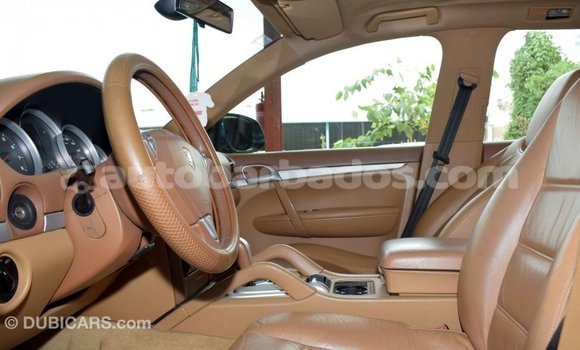 Buy Import Porsche Cayenne Green Car in Import - Dubai in Barbados Buy Import Porsche Cayenne Green Car in Import - Dubai in Barbados