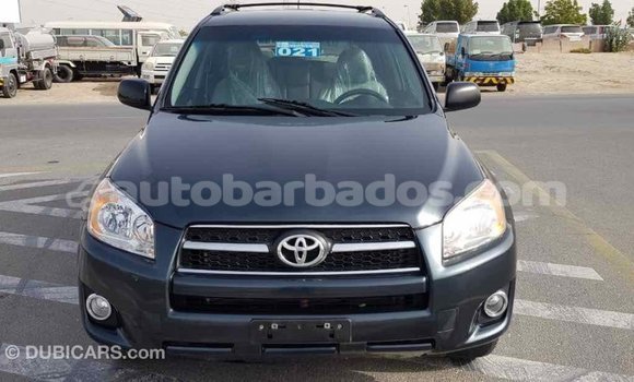 Buy Import Toyota HiAce Green Truck in Import - Dubai in Barbados Buy Import Toyota HiAce Green Truck in Import - Dubai in Barbados