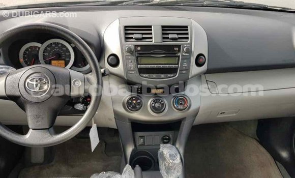 Buy Import Toyota HiAce Green Truck in Import - Dubai in Barbados Buy Import Toyota HiAce Green Truck in Import - Dubai in Barbados