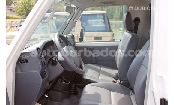 Buy Import Toyota Land Cruiser White Car in Import - Dubai in Barbados Buy Import Toyota Land Cruiser White Car in Import - Dubai in Barbados