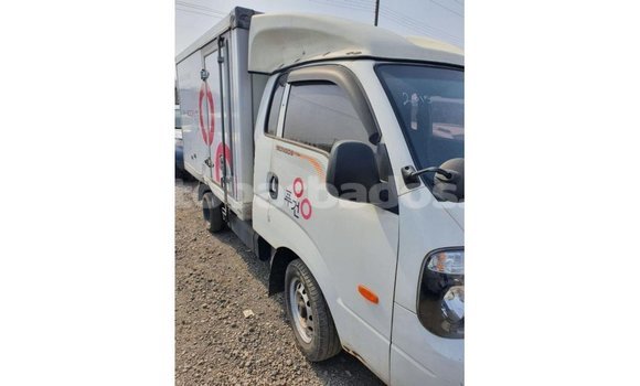 Buy Import Kia Rio White Car in Import - Dubai in Barbados Buy Import Kia Rio White Car in Import - Dubai in Barbados