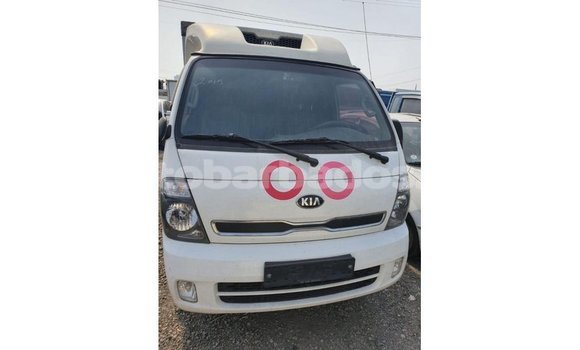 Buy Import Kia Rio White Car in Import - Dubai in Barbados Buy Import Kia Rio White Car in Import - Dubai in Barbados