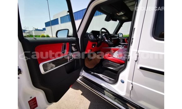 Buy Import Mercedes-Benz 190 (W201) White Car in Import - Dubai in Barbados Buy Import Mercedes-Benz 190 (W201) White Car in Import - Dubai in Barbados