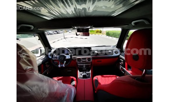 Buy Import Mercedes-Benz 190 (W201) White Car in Import - Dubai in Barbados Buy Import Mercedes-Benz 190 (W201) White Car in Import - Dubai in Barbados