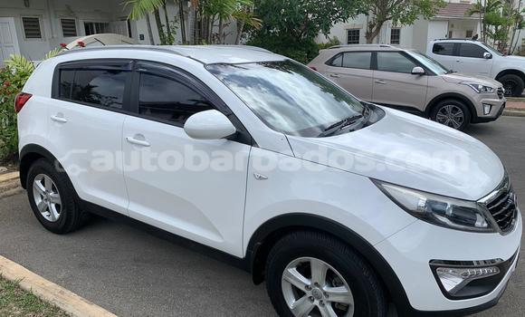 Buy Used Kia Sportage White Car in Bridgetown in Barbados Buy Used Kia Sportage White Car in Bridgetown in Barbados