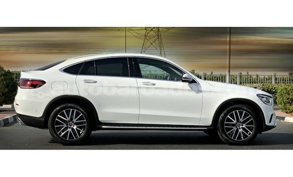 Buy Import Mercedes-Benz GLC White Car in Import - Dubai in Barbados Buy Import Mercedes-Benz GLC White Car in Import - Dubai in Barbados