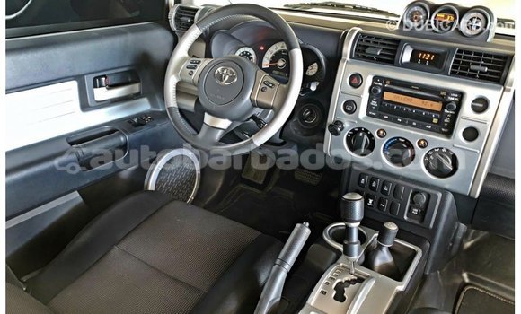Buy Import Toyota FJ Cruiser White Car in Import - Dubai in Barbados Buy Import Toyota FJ Cruiser White Car in Import - Dubai in Barbados
