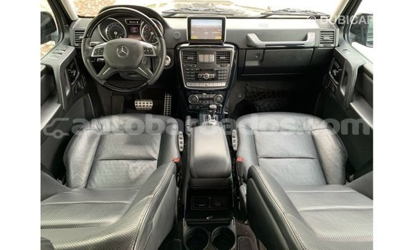 Buy Import Mercedes-Benz 190 (W201) Blue Car in Import - Dubai in Barbados Buy Import Mercedes-Benz 190 (W201) Blue Car in Import - Dubai in Barbados