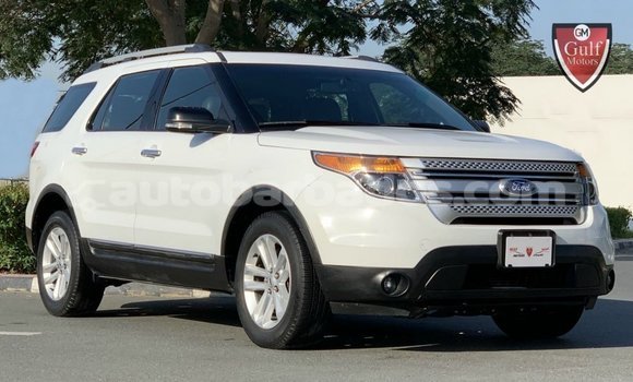Buy Import Ford Explorer White Car in Import - Dubai in Barbados Buy Import Ford Explorer White Car in Import - Dubai in Barbados