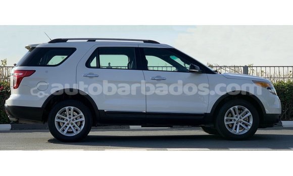 Buy Import Ford Explorer White Car in Import - Dubai in Barbados Buy Import Ford Explorer White Car in Import - Dubai in Barbados
