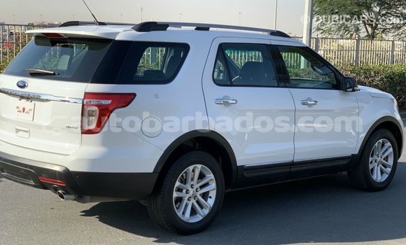 Buy Import Ford Explorer White Car in Import - Dubai in Barbados Buy Import Ford Explorer White Car in Import - Dubai in Barbados