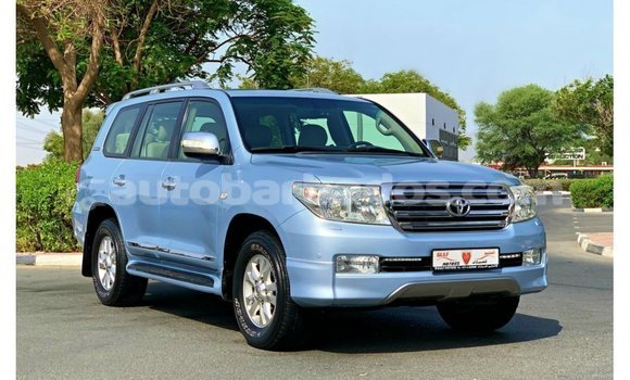Buy Import Toyota Land Cruiser Blue Car in Import - Dubai in Barbados