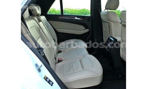 Buy Import Mercedes-Benz 190 (W201) White Car in Import - Dubai in Barbados Buy Import Mercedes-Benz 190 (W201) White Car in Import - Dubai in Barbados