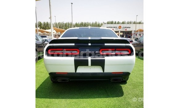Buy Import Dodge Challenger White Car in Import - Dubai in Barbados Buy Import Dodge Challenger White Car in Import - Dubai in Barbados