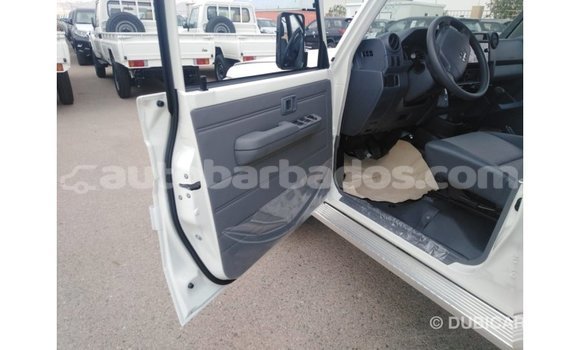 Buy Import Toyota Land Cruiser White Car in Import - Dubai in Barbados Buy Import Toyota Land Cruiser White Car in Import - Dubai in Barbados