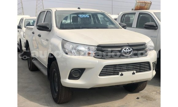Buy Import Toyota Hilux White Car in Import - Dubai in Barbados